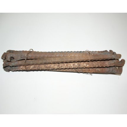 Càng cua bẻ sắt