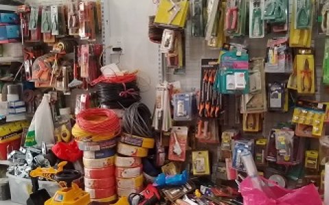 cửa hàng bán đồ điện nước tại quận 9